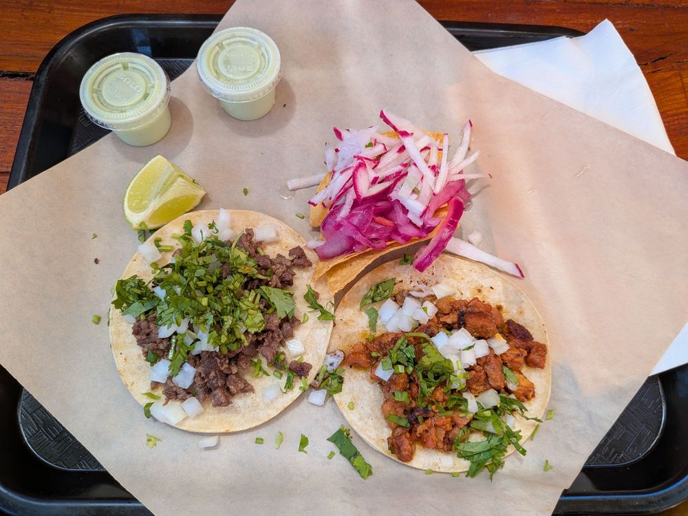 Tacos at El Yucateco Foodcart in Portland, Oregon