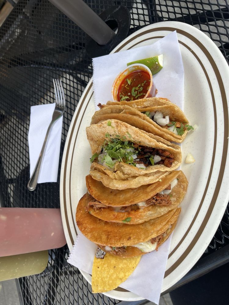 Tacos at Jose's Tacos in Detroit, Michigan