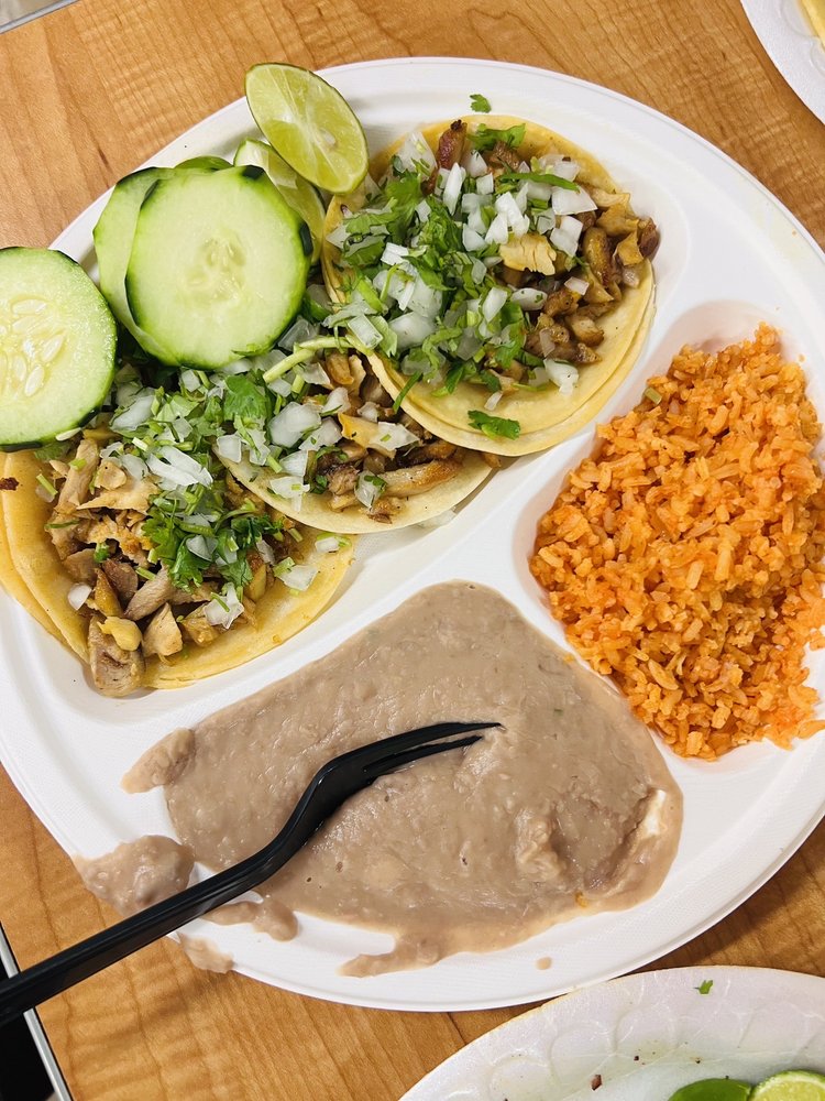 Tacos at Tacos Huicho in Phoenix, Arizona
