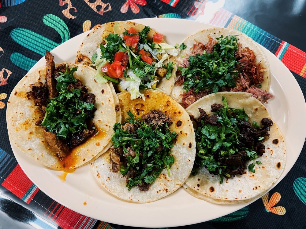 Tacos at Tacos Sahuaro in Phoenix, Arizona