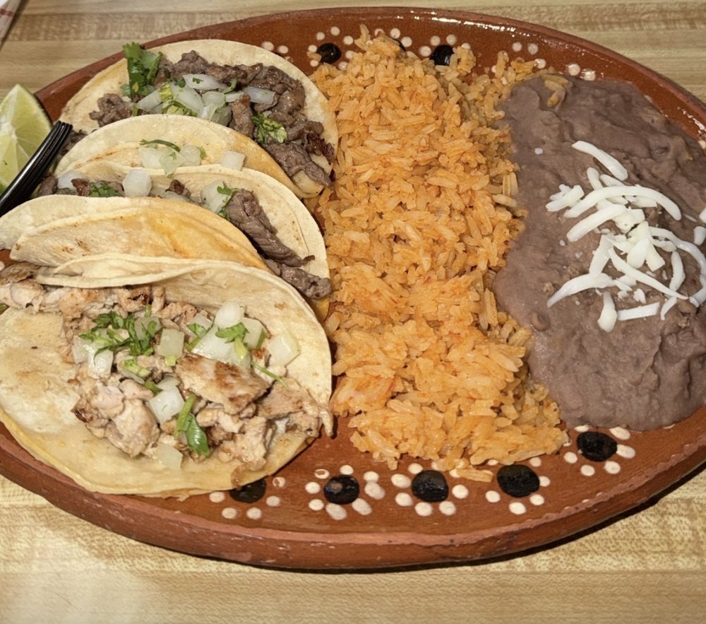 Tacos at Taqueria La Chulis in Portland, Oregon